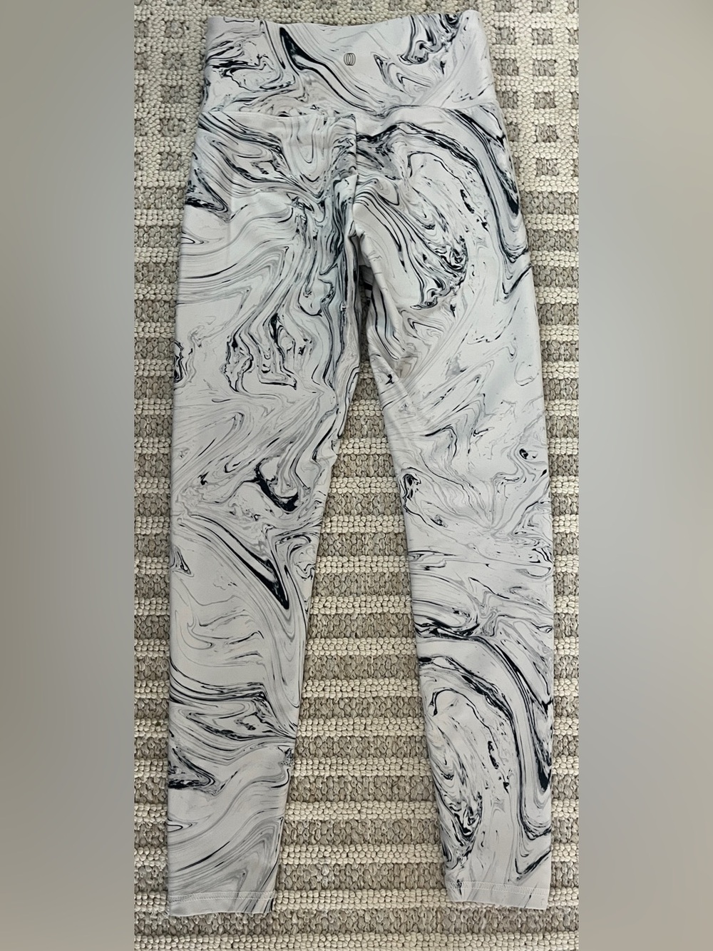 Balance Collection patterned High Rise Leggings medium - Picture 4 of 5